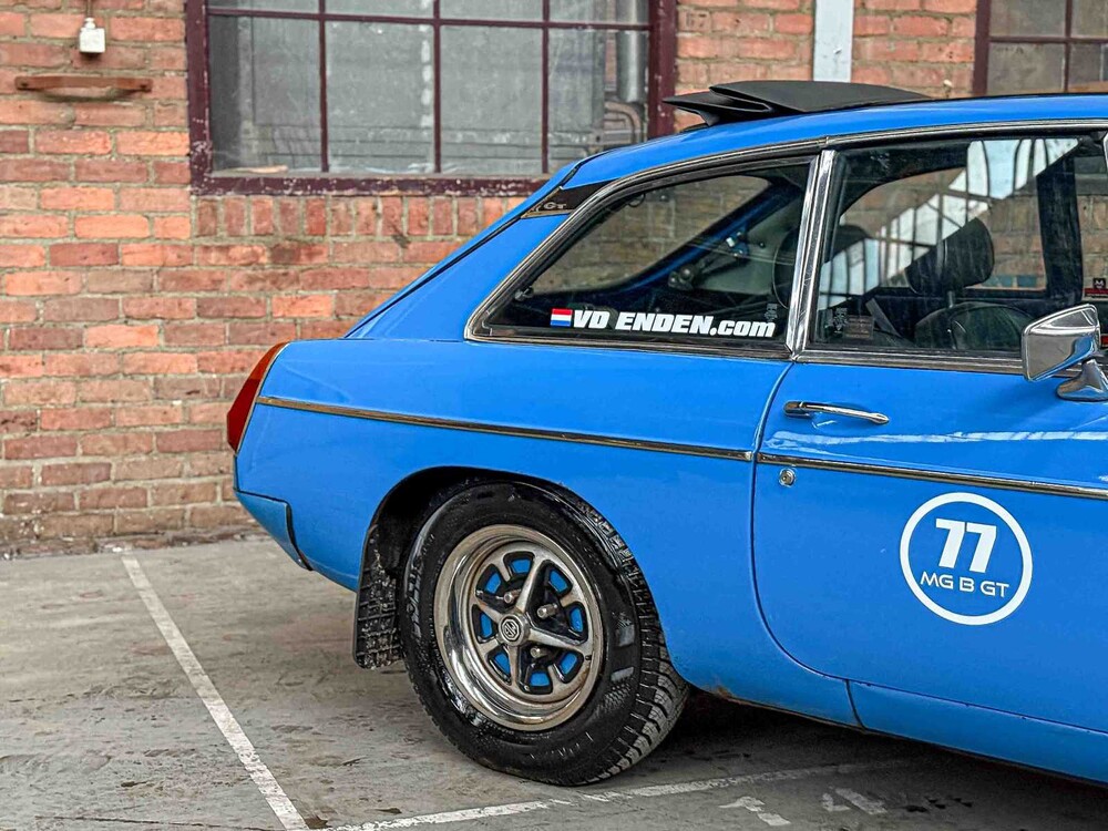 MGB GT Coupe 1.8 95hp 1977 MG B-Type, 65-YB-39 Classic Car