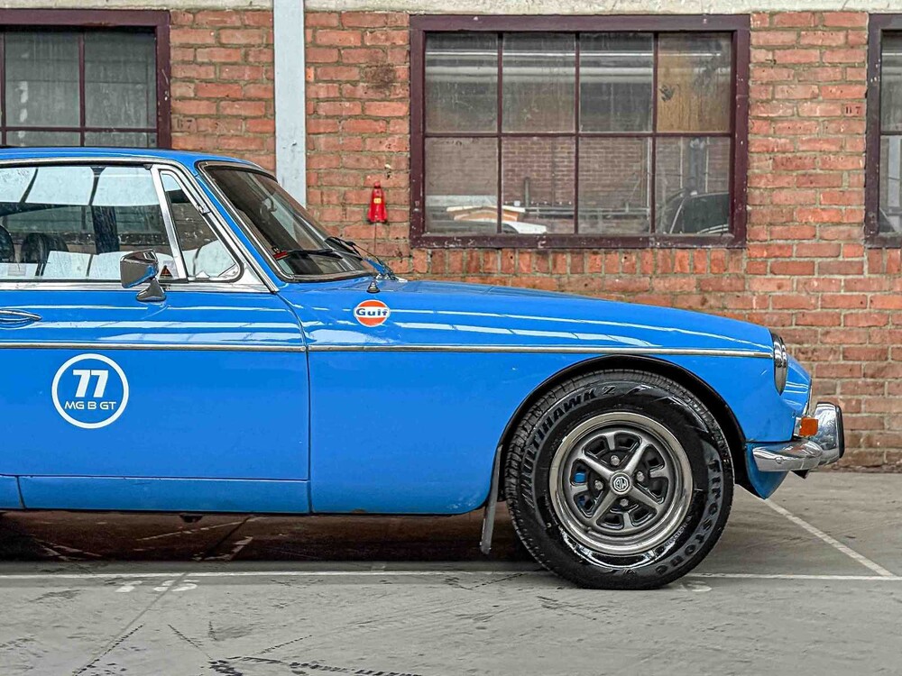 MGB GT Coupe 1.8 95hp 1977 MG B-Type, 65-YB-39 Classic Car