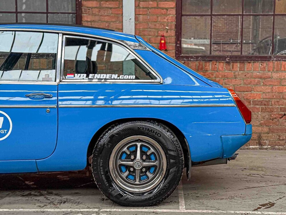 MGB GT Coupe 1.8 95hp 1977 MG B-Type, 65-YB-39 Classic Car
