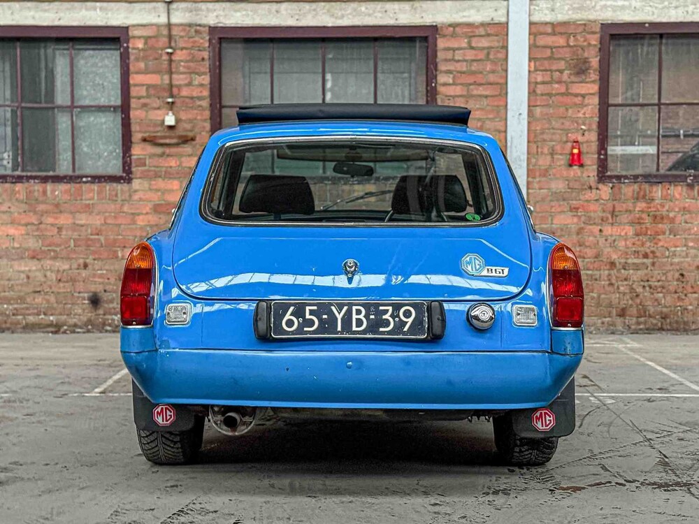 MGB GT Coupe 1.8 95hp 1977 MG B-Type, 65-YB-39 Classic Car
