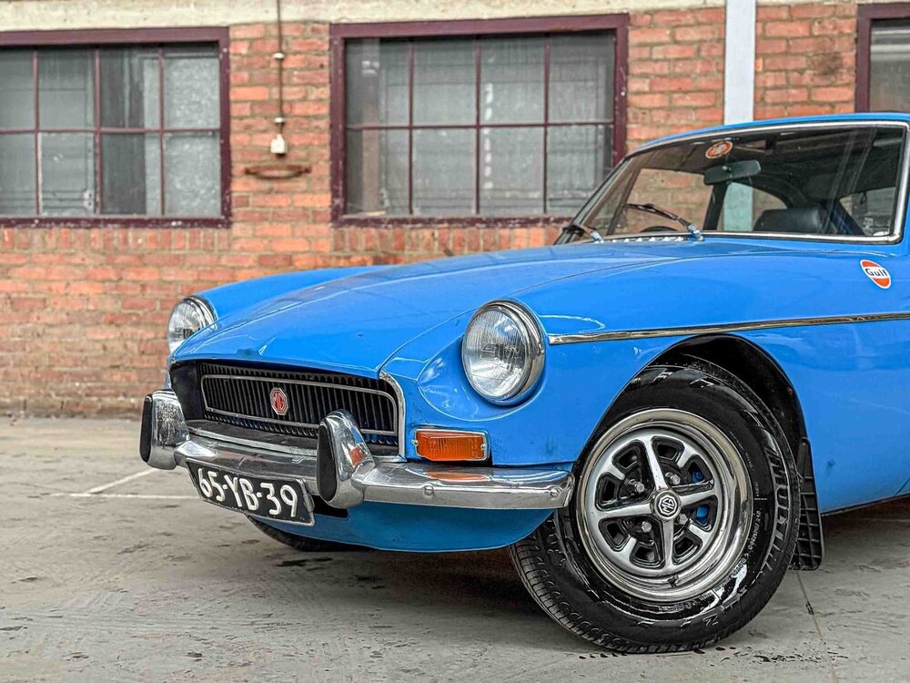 MGB GT Coupe 1.8 95hp 1977 MG B-Type, 65-YB-39 Classic Car