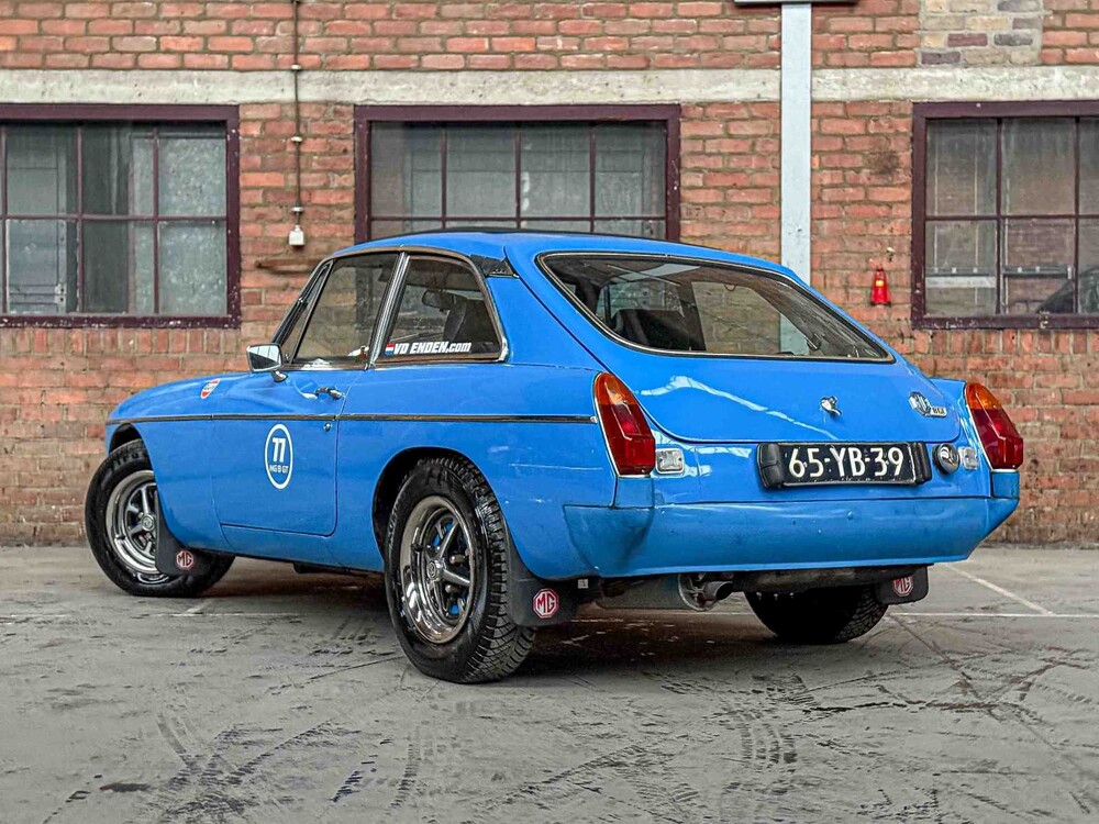 MGB GT Coupe 1.8 95hp 1977 MG B-Type, 65-YB-39 Classic Car