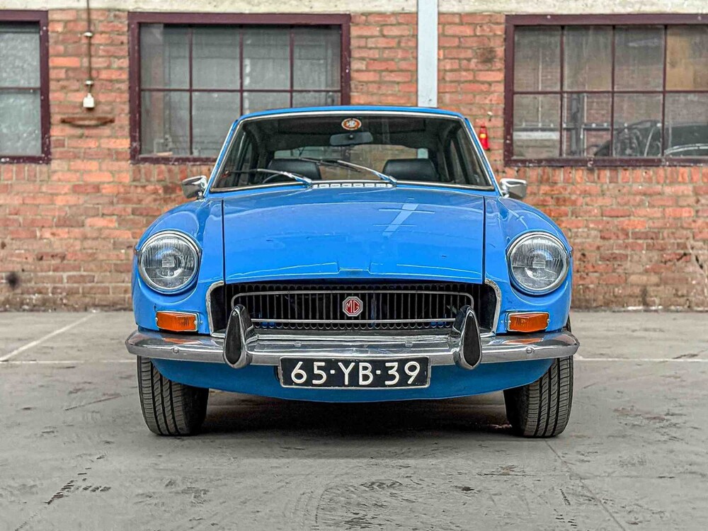 MGB GT Coupe 1.8 95hp 1977 MG B-Type, 65-YB-39 Classic Car