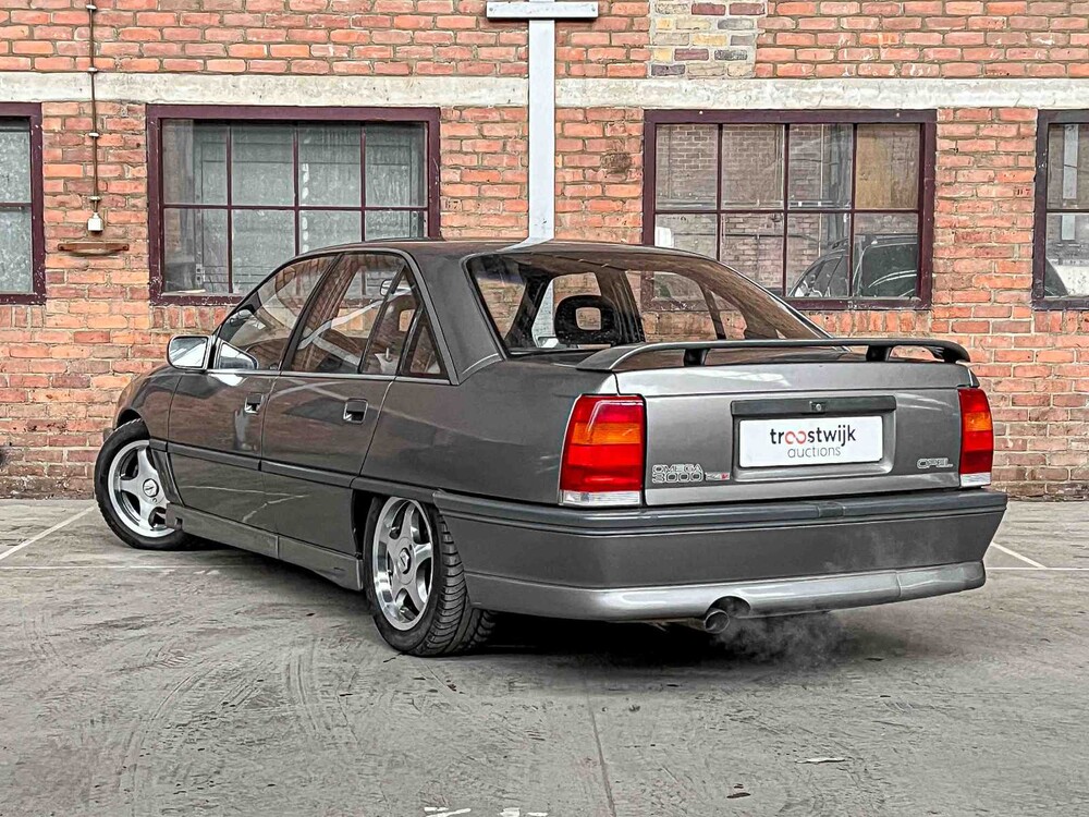 Opel Omega 3000 24v 204PS 1989