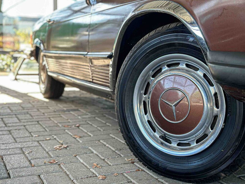 Mercedes-Benz SL450 4.5 V8 1976 SL-Klasse 