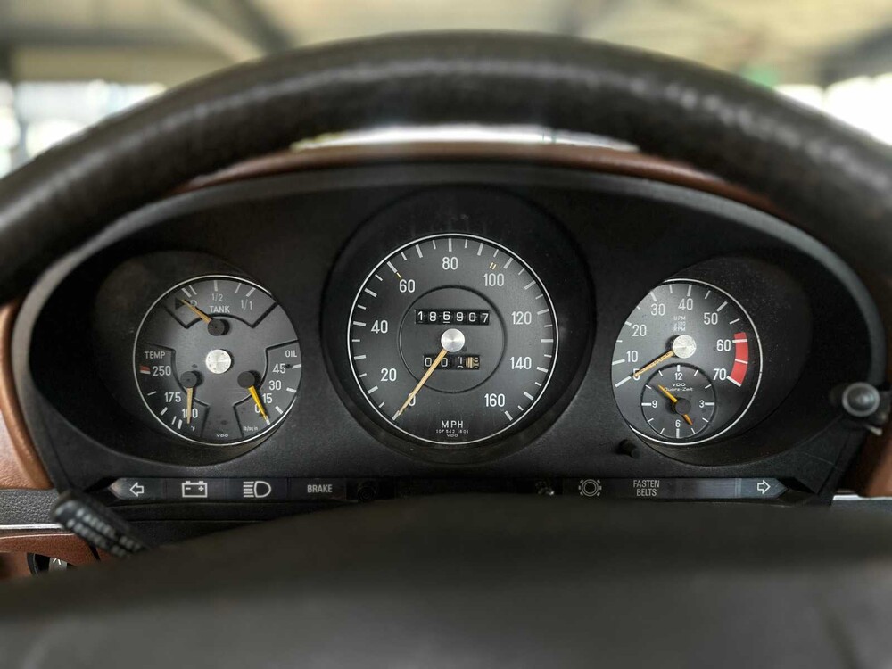 Mercedes-Benz SL450 4.5 V8 1976 SL-Klasse 