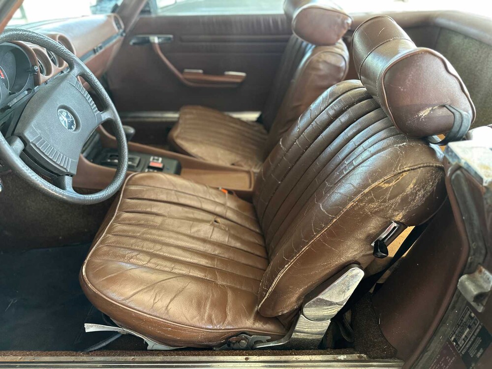 Mercedes-Benz SL450 4.5 V8 1976 SL-Klasse 