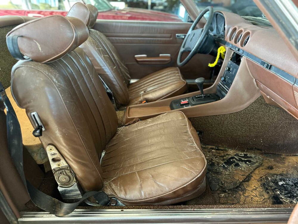 Mercedes-Benz SL450 4.5 V8 1976 SL-Klasse 