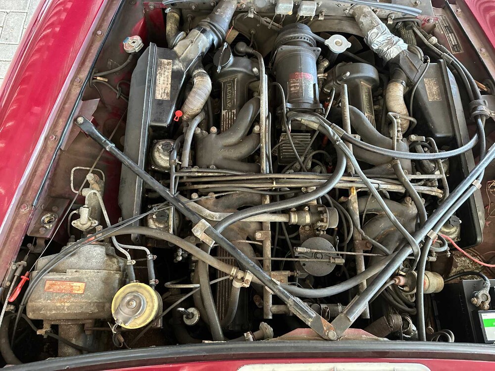 Jaguar XJ12 5.3 V12 Series 1 265hp 1973