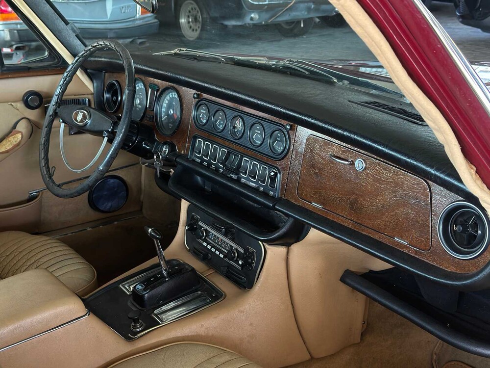 Jaguar XJ12 5.3 V12 Series 1 265hp 1973