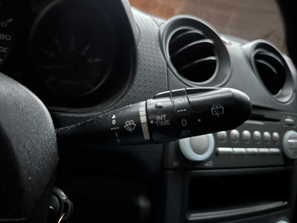 Mitsubishi Colt 1.3 Invite 95PS 2006 (Original-NL), 03-SP-LH