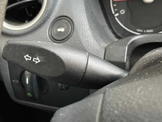 Ford Fiesta 1.3-8V Cool & Sound 69PS 2007, 82-XP-JP