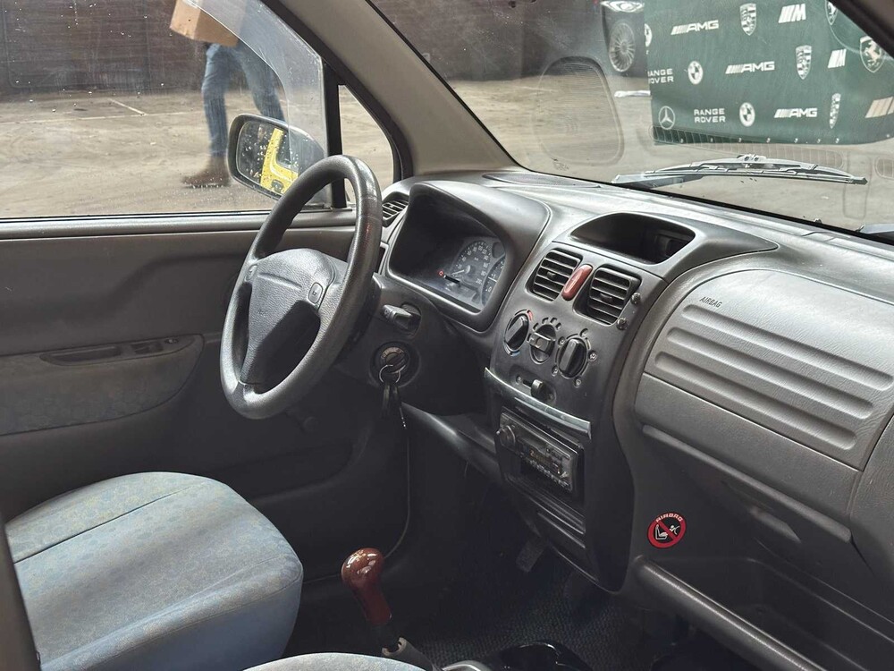 Suzuki Kombi R 1.3 GL 76PS 2001, 75-GS-JN