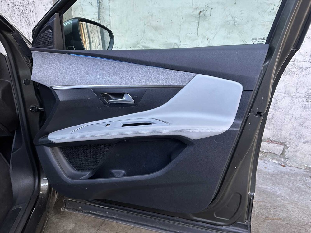 Peugeot 3008 1.2 PureTech BL Prem 131PS 2018, SR-220-G