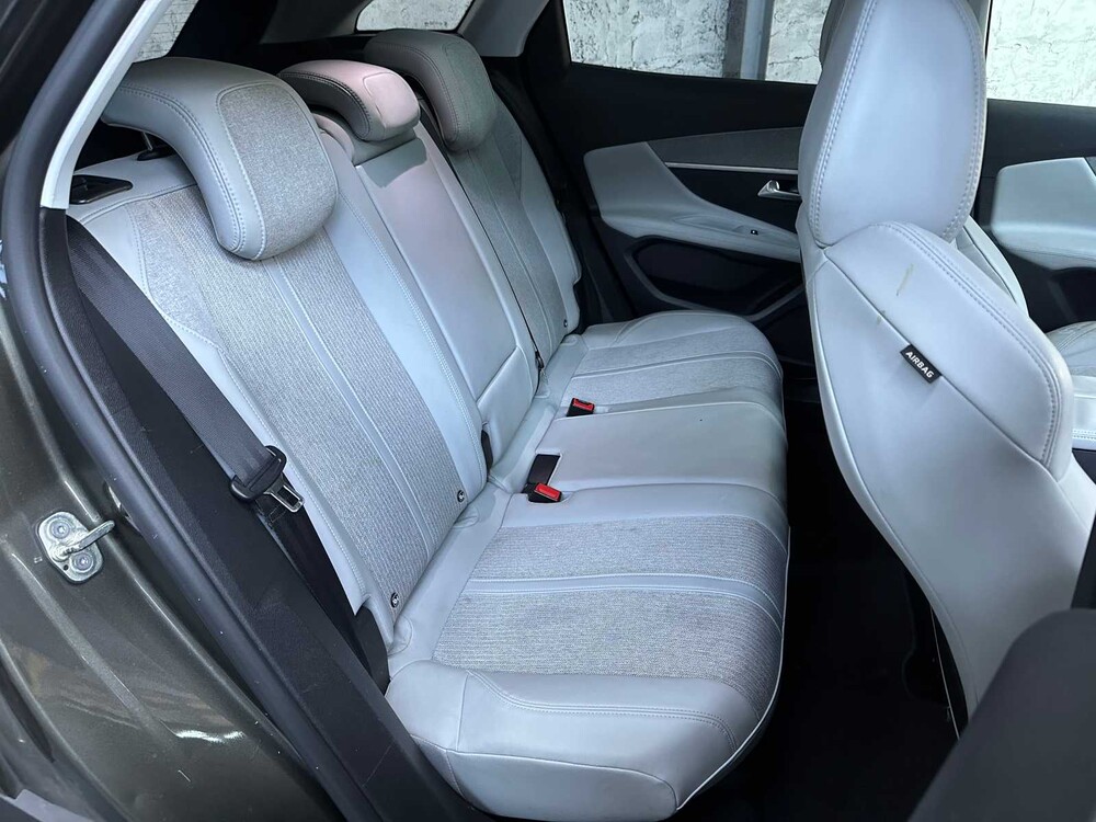 Peugeot 3008 1.2 PureTech BL Prem 131PS 2018, SR-220-G