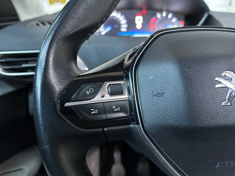 Peugeot 3008 1.2 PureTech BL Prem 131PS 2018, SR-220-G