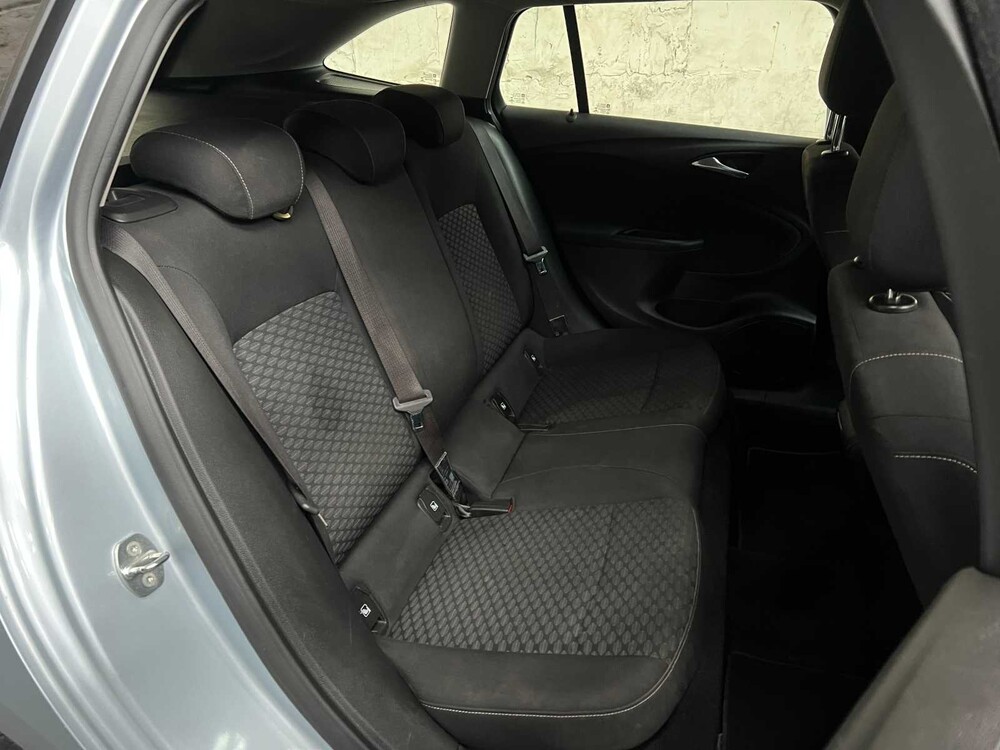 Opel Astra Sports Tourer 1.0 Online Ed. 105PS 2018, SZ-229-D