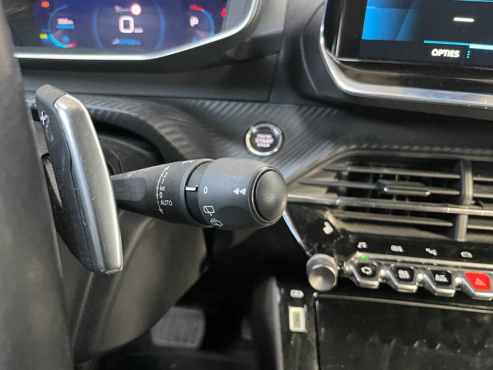 Peugeot 2008 1.2 PT B.L. Allure 131PS 2021, N-897-GX