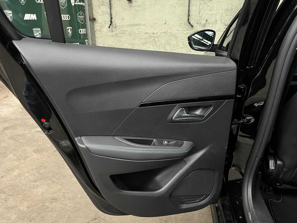 Peugeot 208 1.2 PT BL Allure 101PS 2020, H-164-VK