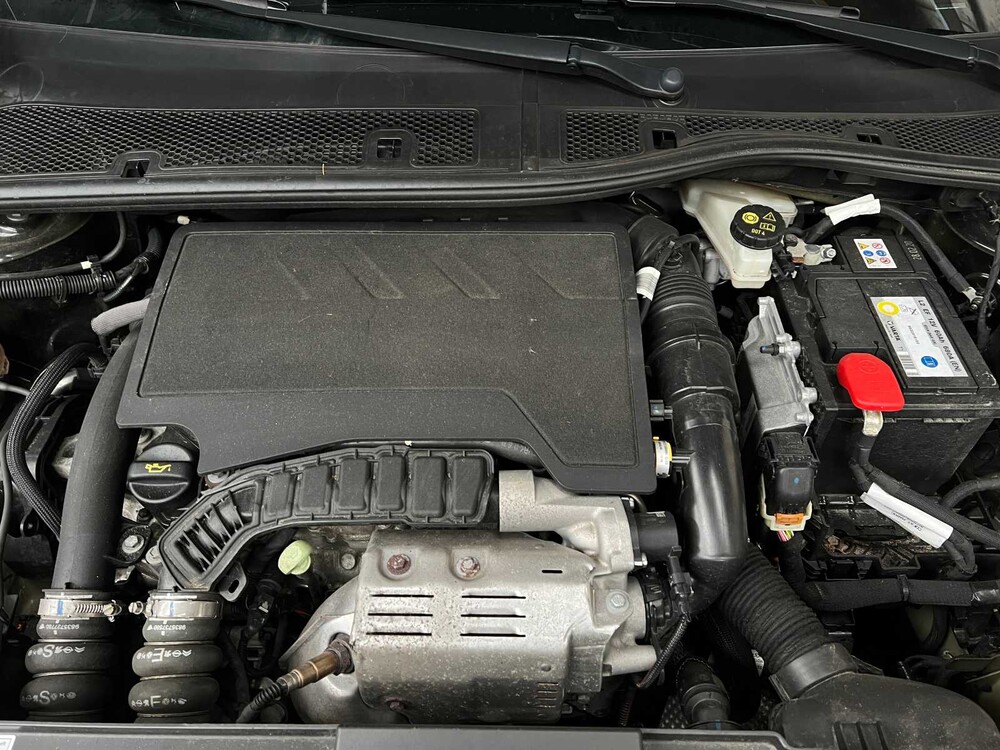 Peugeot 208 1.2 PT BL Allure 101PS 2020, H-164-VK