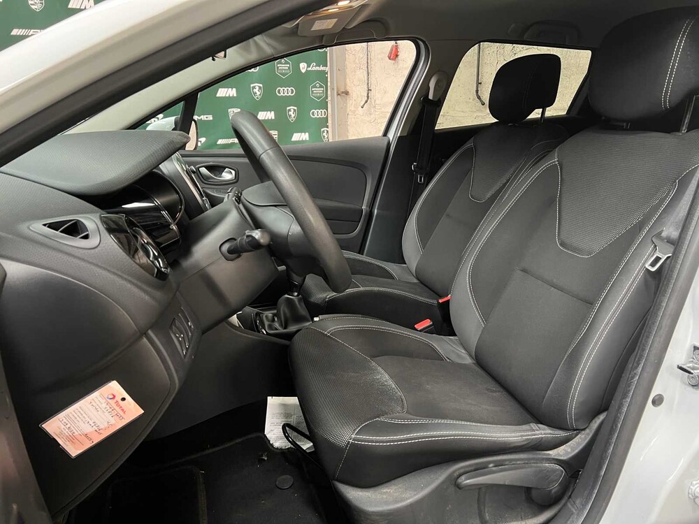 Renault Clio Kombi 0.9 TCe Zen 90PS 2018, TN-529-B