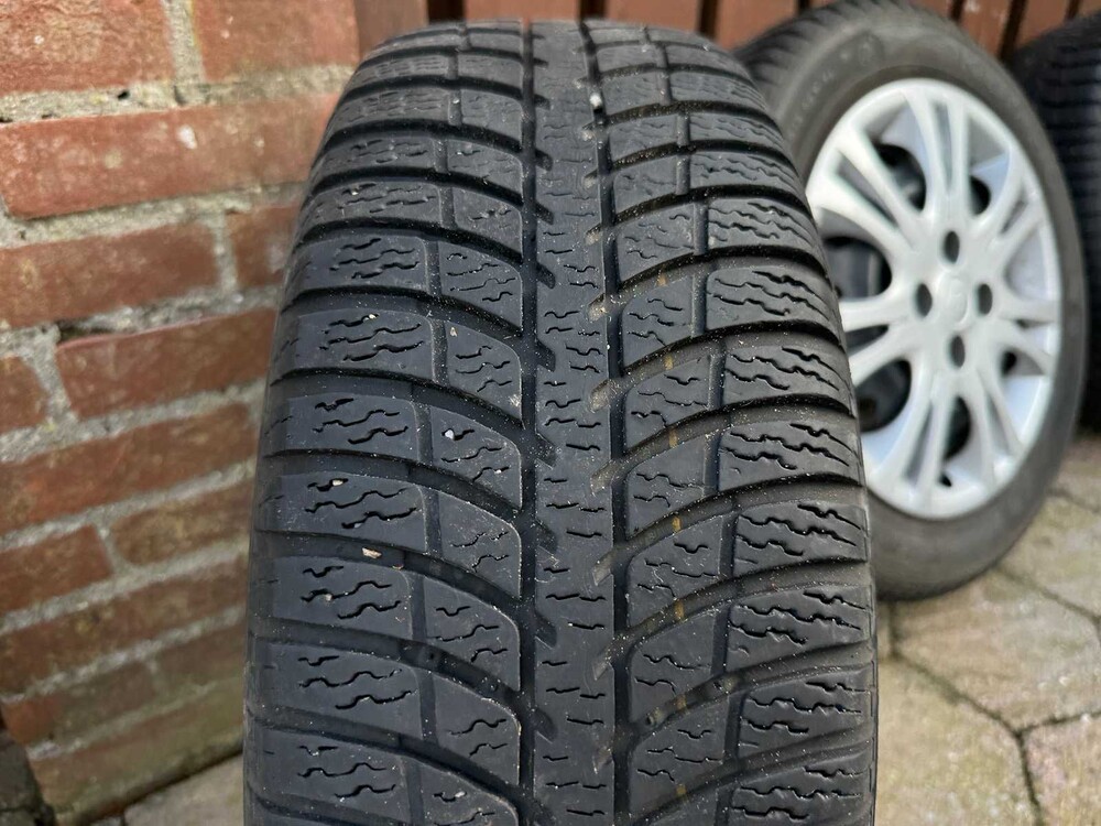 Hyundai i20 1.2 Blue Drive 86PS 2014, 6-XDH-88