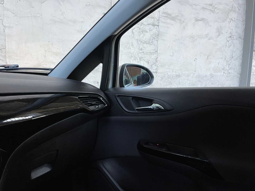 Opel Corsa 1.4 Online Edition 90PS 2017, PT-568-G