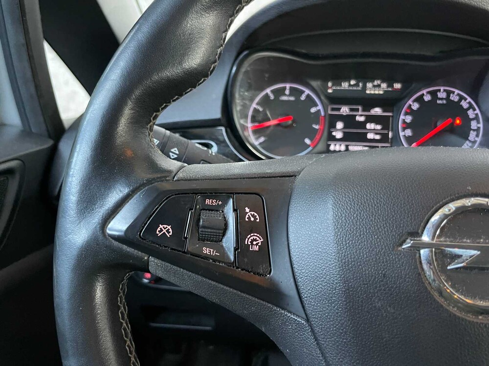 Opel Corsa 1.4 Online Edition 90PS 2017, PT-568-G