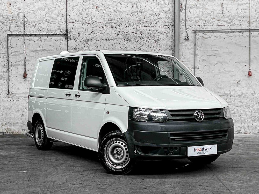 Volkswagen Transporter 2.0 TDI L1H1 Com. DC 140PS 2014, VJ-061-B