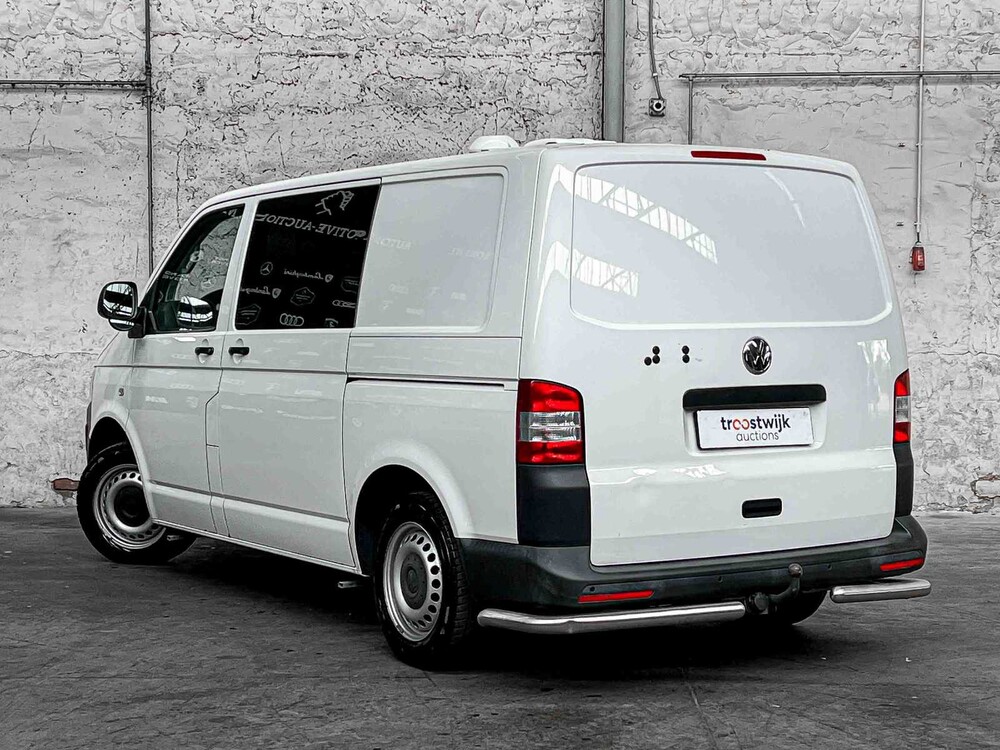 Volkswagen Transporter 2.0 TDI L1H1 Com. DC 140PS 2014, VJ-061-B