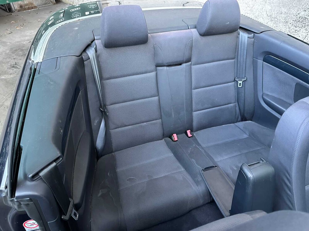 Audi A4 Cabriolet 2.5 V6 TDI 163PS 2004, 59-HJX-7