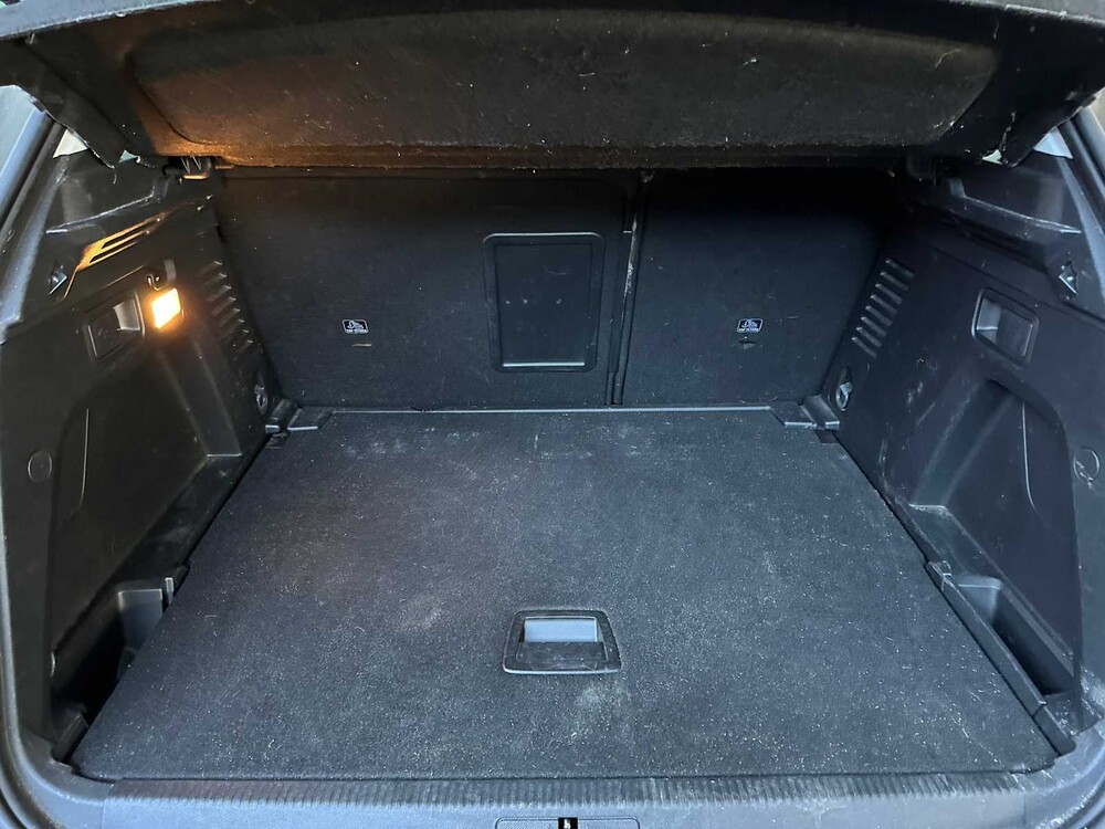 Peugeot 3008 1.2 PureTech BL Exec 131PS 2020, J-663-NF