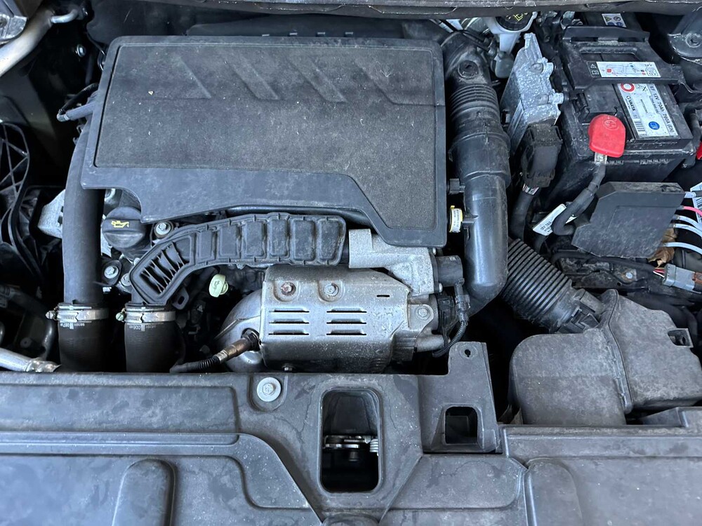 Peugeot 3008 1.2 PureTech BL Exec 131PS 2020, J-663-NF