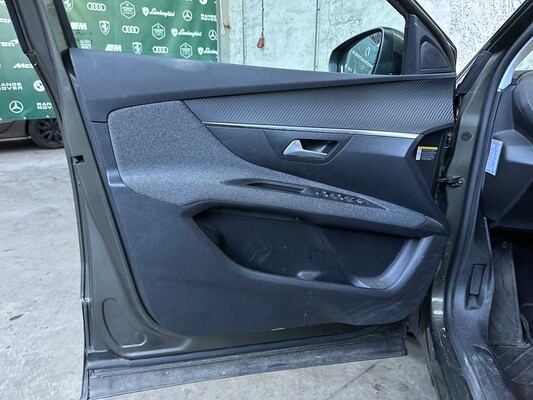 Peugeot 3008 1.2 PureTech BL Exec 131pk 2020, J-663-NF