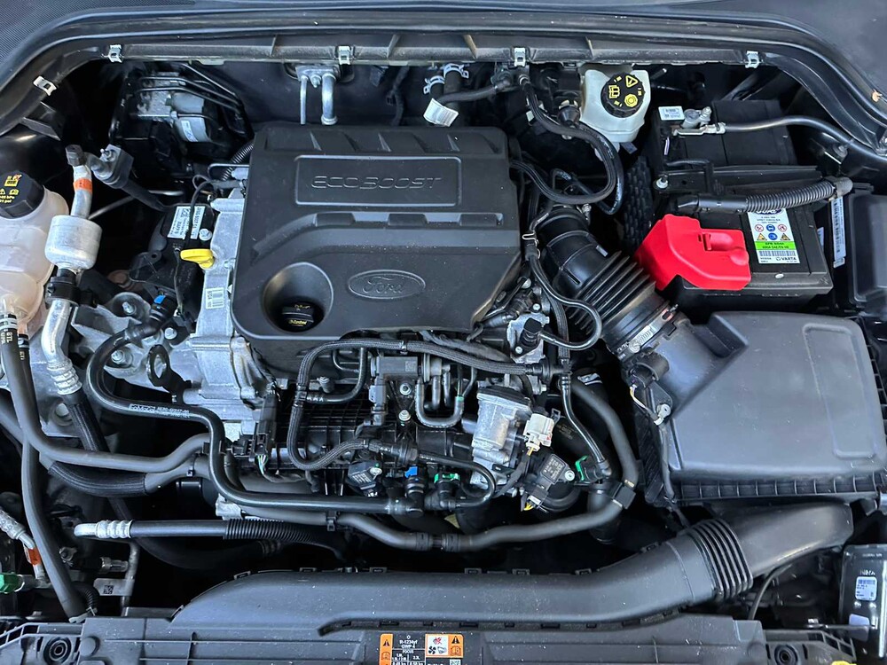 Ford Focus Kombi 1.0 EcoB. Vignale 125PS 2019, ZL-504-K