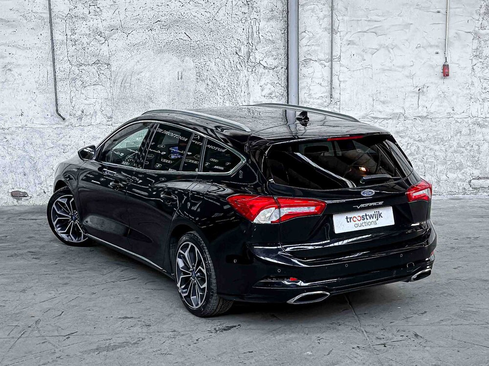 Ford Focus Kombi 1.0 EcoB. Vignale 125PS 2019, ZL-504-K