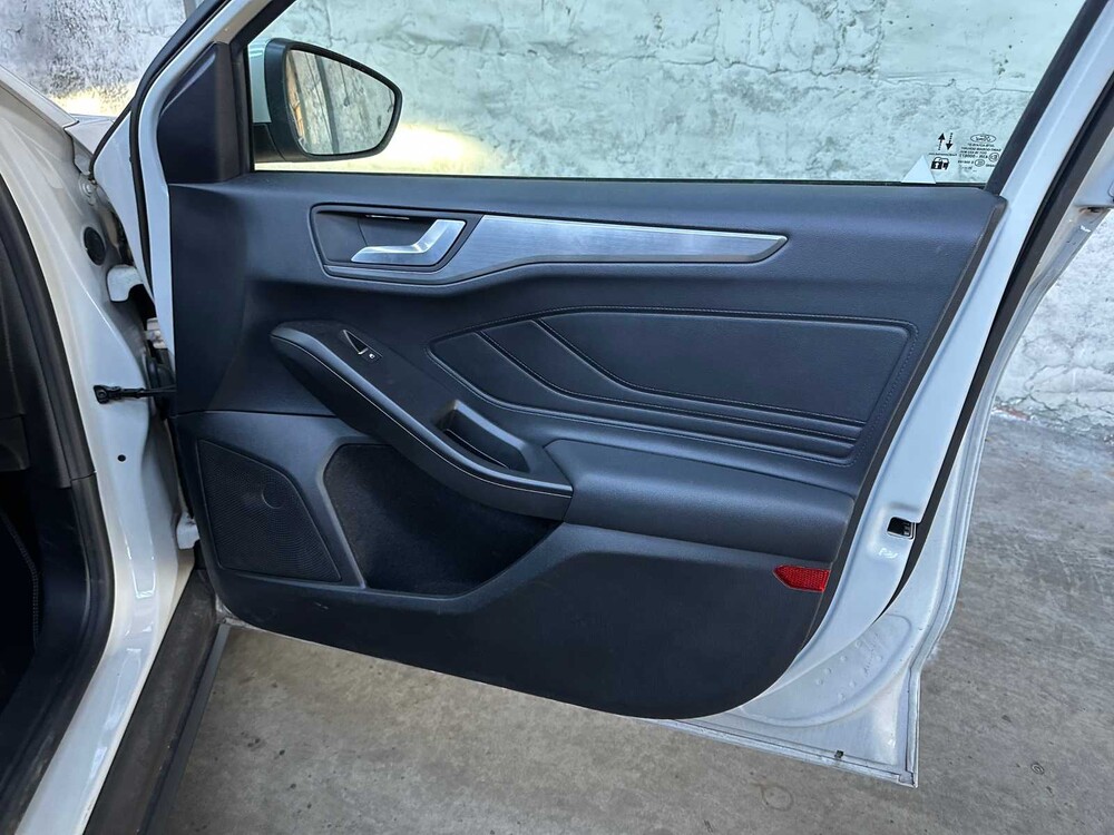 Ford Focus 1.0 EcoB. Titte. XBns 125PS 2022, N-233-TV