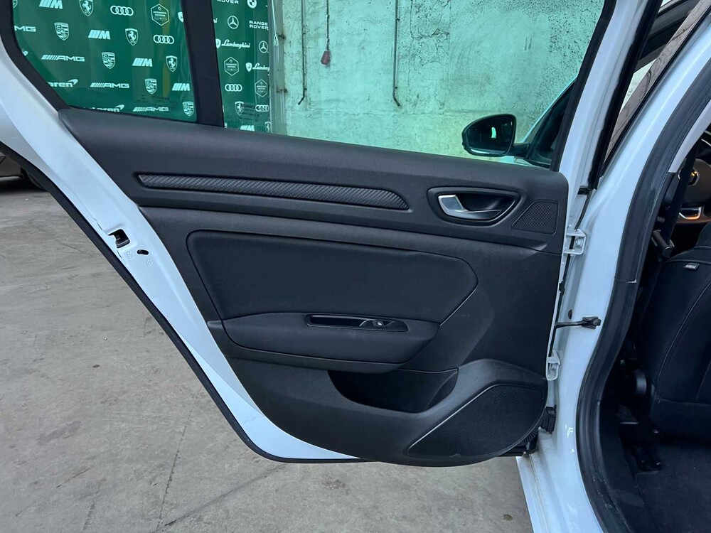 Renault Mégane Kombi 1.3 TCe Limited 140PS 2020, H-053-TB