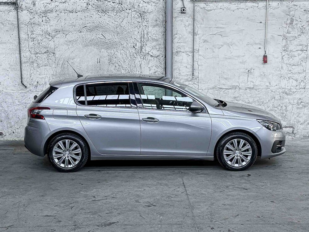 Peugeot 308 1.5 BlueHDi BL. Prä. 131PS 2019, XR-337-V