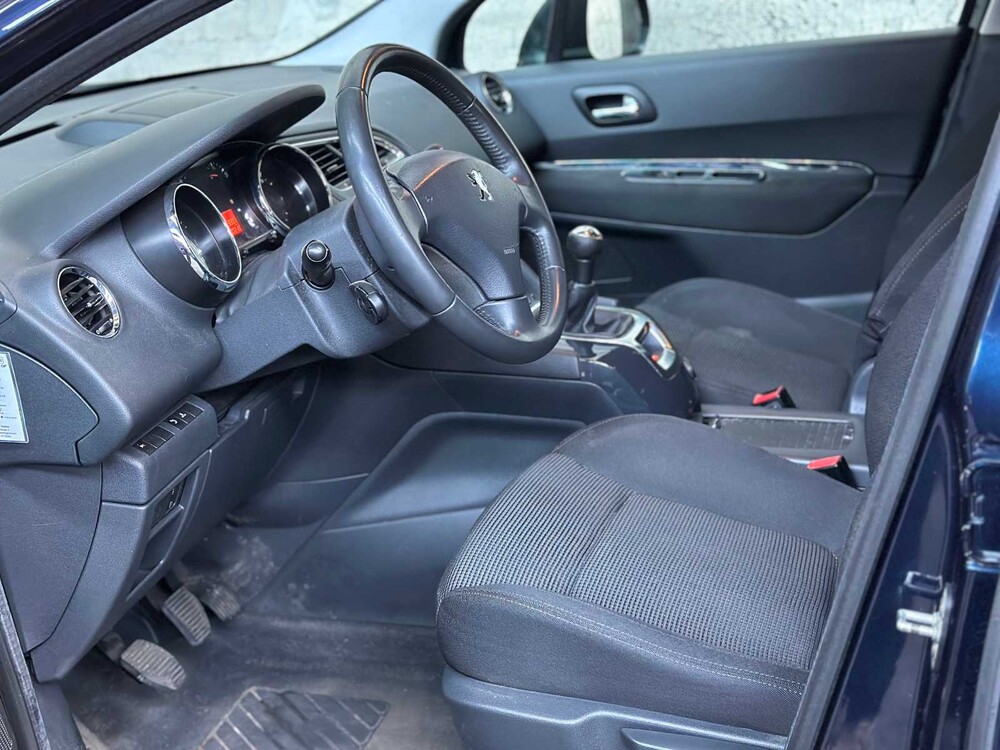 Peugeot 5008 1.6 VTi B Leasing 5p 120PS 2011, 46-PRK-7