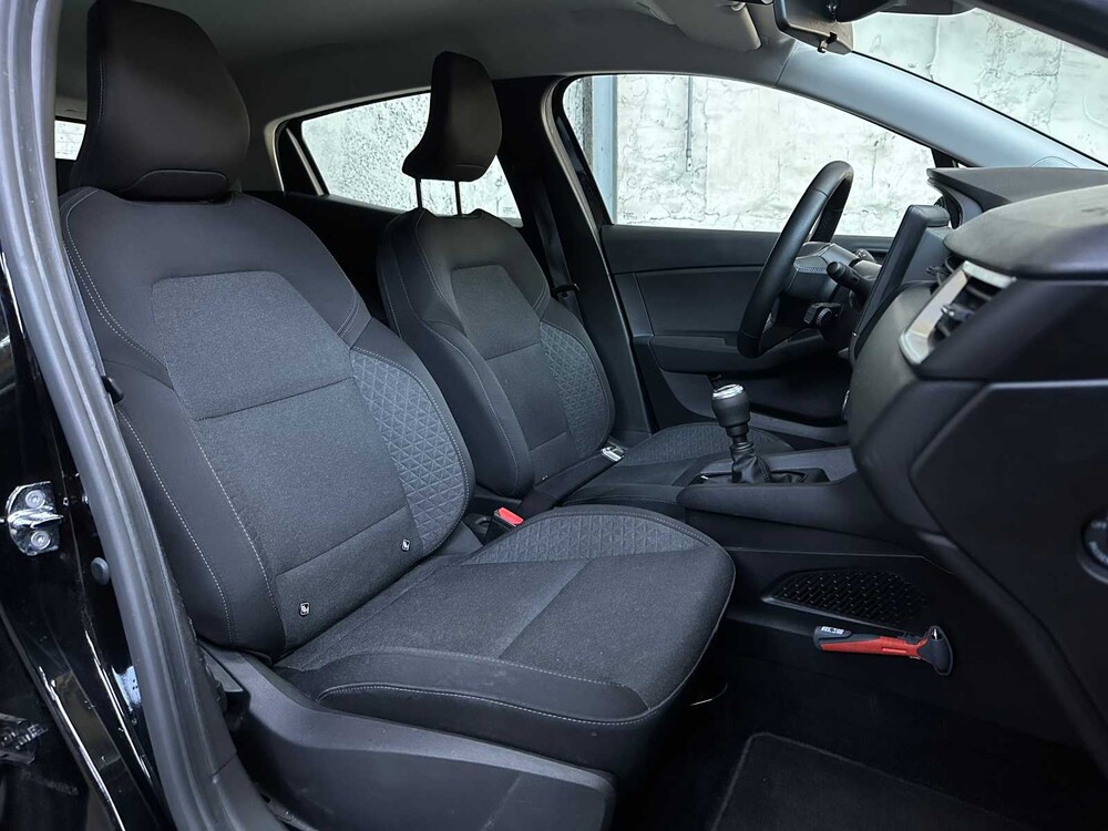 Renault Clio 1.0 TCe Business 91PS 2022, N-633-TV