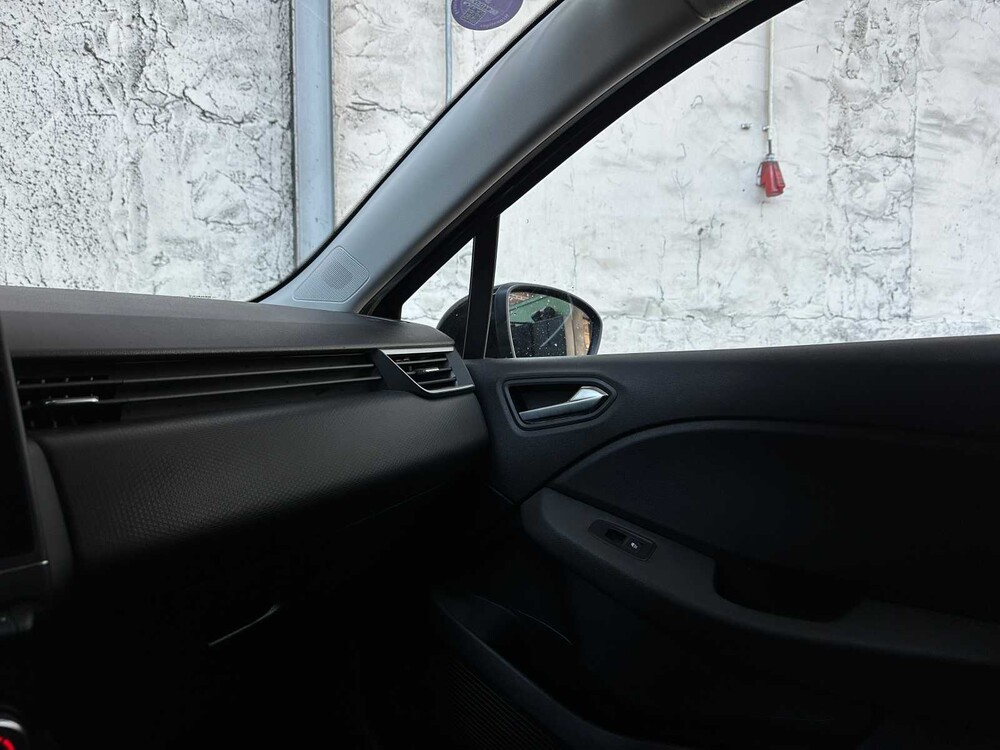 Renault Clio 1.0 TCe Business 91PS 2022, N-633-TV