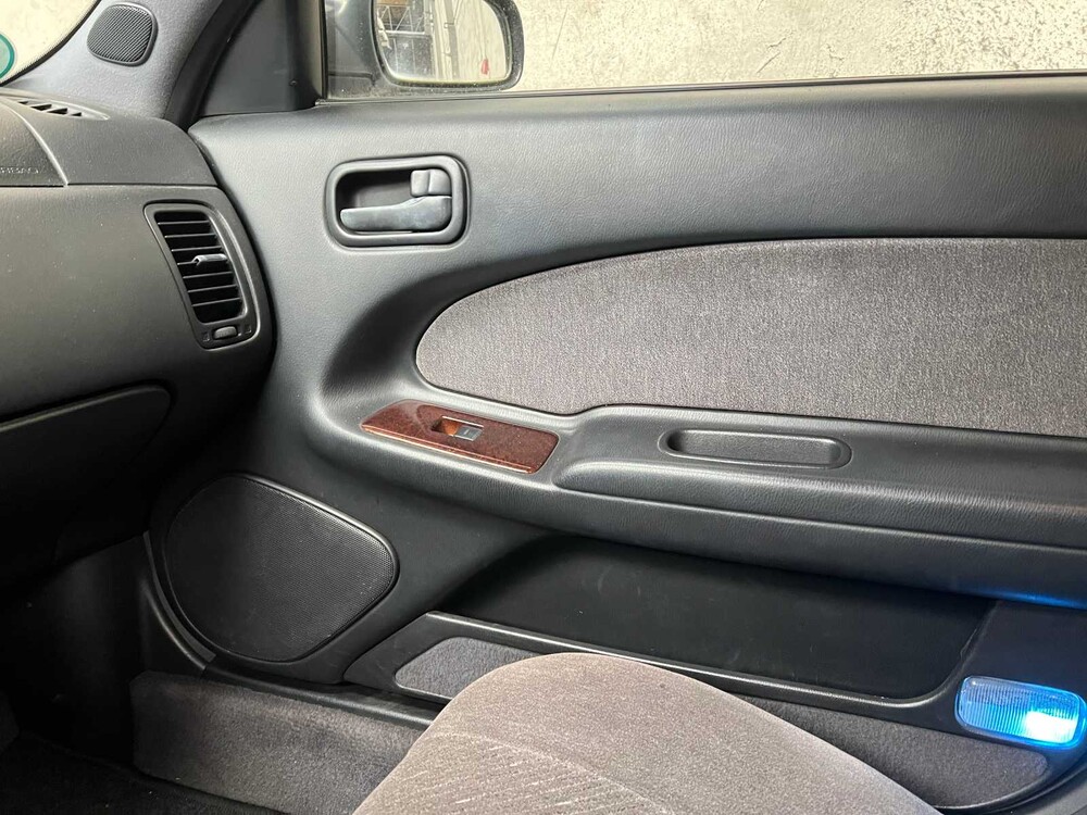 Nissan Maxima QX 2.0 V6 SE 140PS 1996, NL-ZN-98