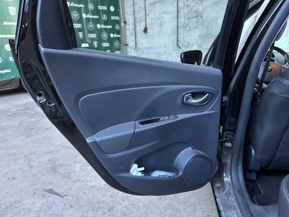 Renault Clio Kombi 0.9 TCe Limited 90PS 2020, H-573-GR