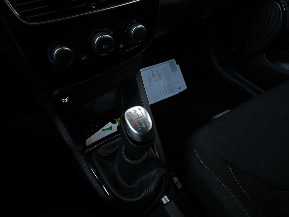 Renault Clio Kombi 0.9 TCe Limited 90PS 2020, H-573-GR