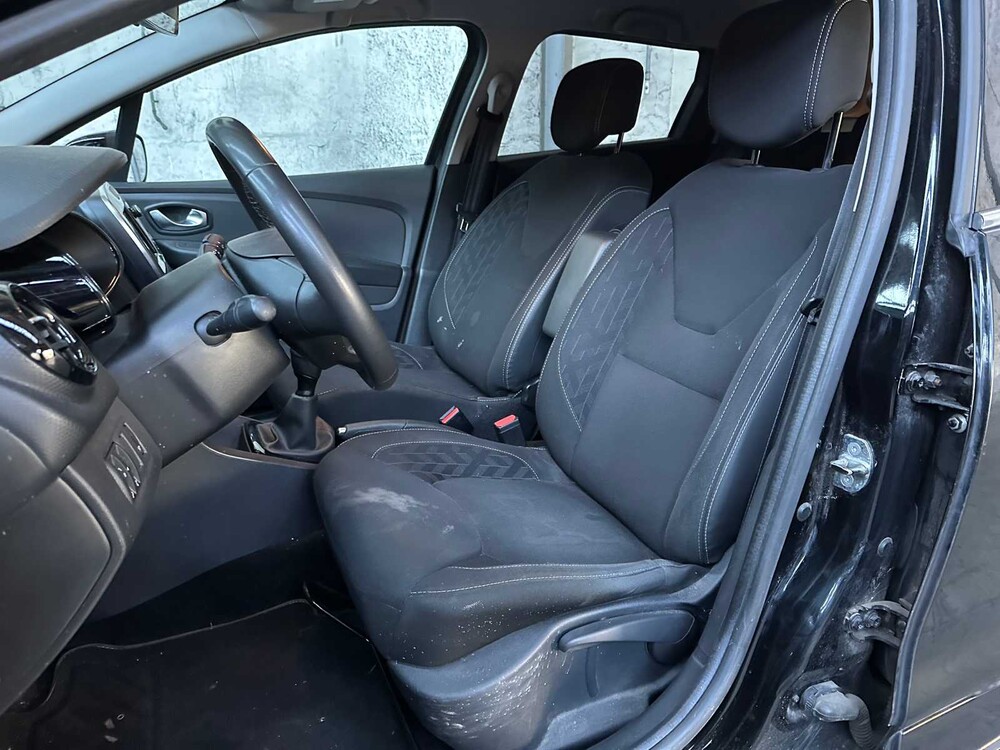 Renault Clio Kombi 0.9 TCe Limited 90PS 2020, H-573-GR