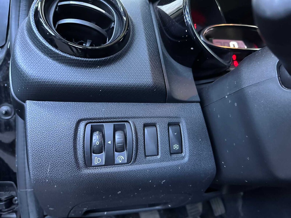 Renault Clio Kombi 0.9 TCe Limited 90PS 2020, H-573-GR