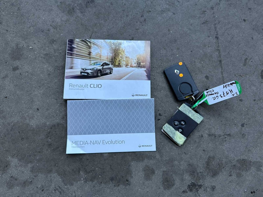 Renault Clio Kombi 0.9 TCe Limited 90PS 2020, H-573-GR