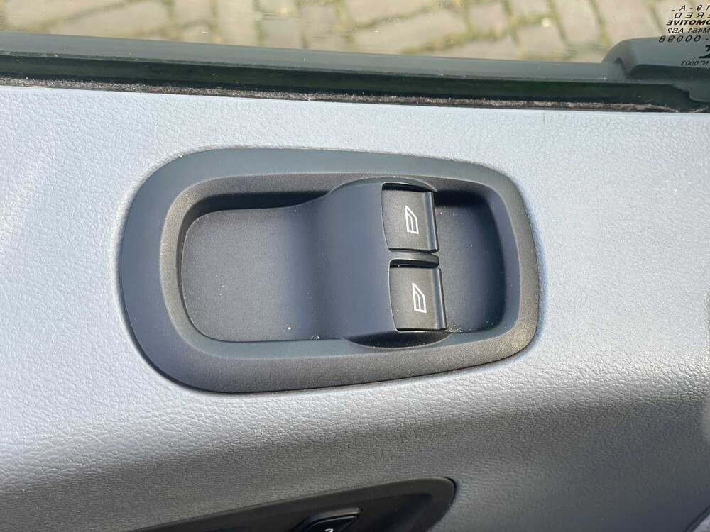 Ford Transit 350 2.0 TDCI L4H1 