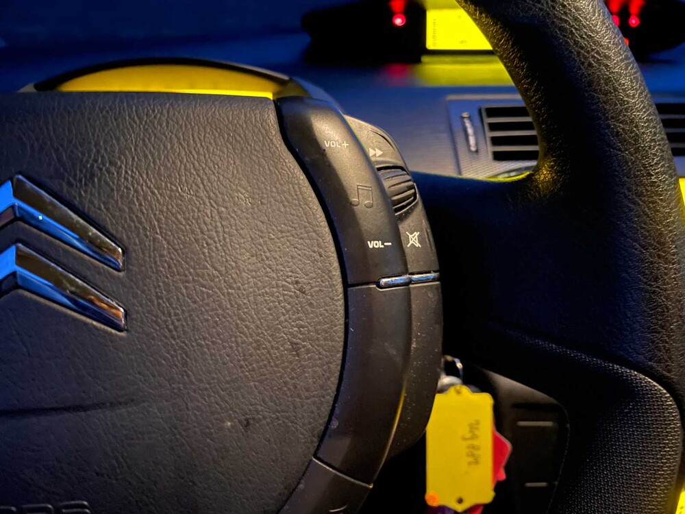 Citroen C4 Coupé 1.6-16V Bild 109PS 2007 (Original-NL), 47-XH-NB